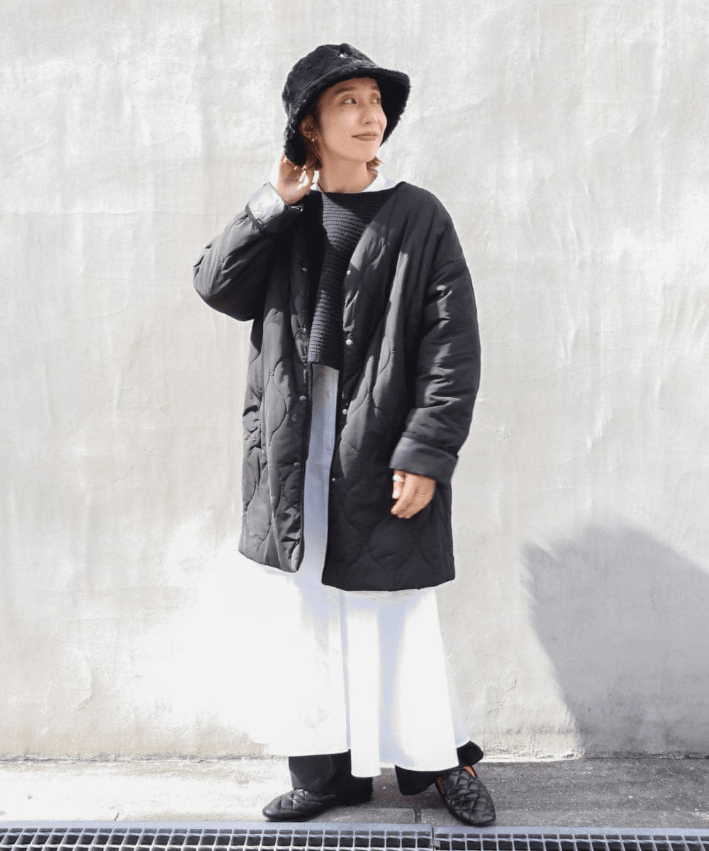 SOLID BLACK